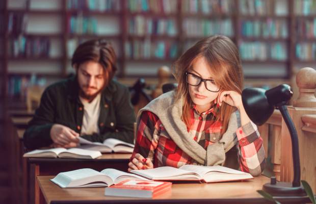 What GCSE and Alevel grades do I need for Oxbridge? The Student Room